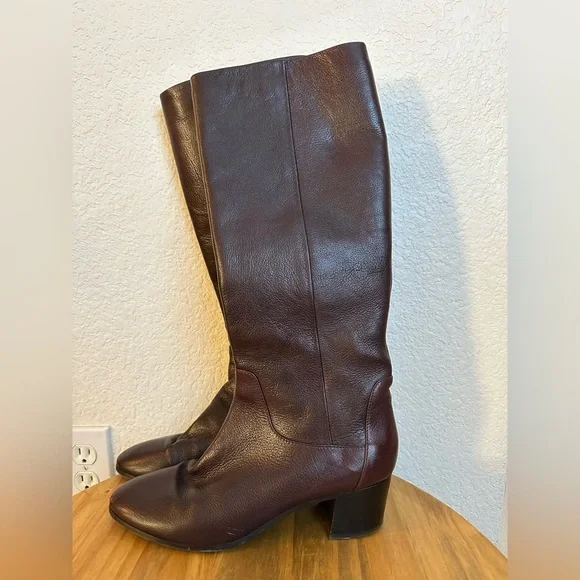 Aquatalia Emiliana Boots Size 9.5 Dark Chocolate Brown - Picture 2 of 13